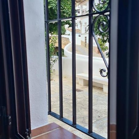 Apartamento Puente Triana Setenil De Las Bodegas Buitenkant foto